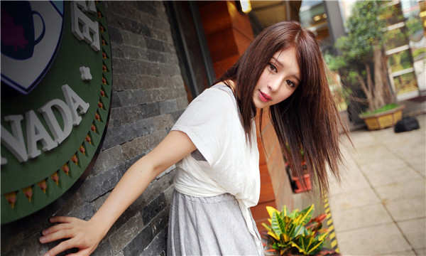 城北想找一个女性生孩子给报酬-｛找个女人生孩子多少钱｝